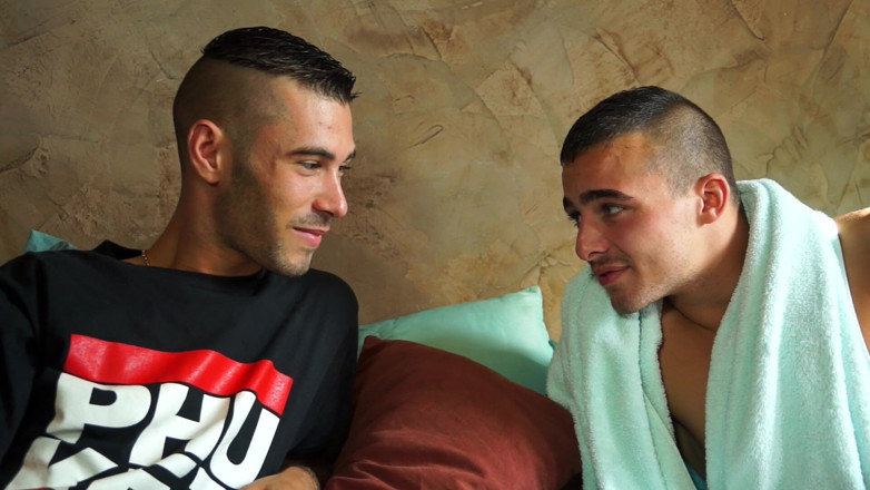 Menoboy: Jeune Gay Baise Un Gitan