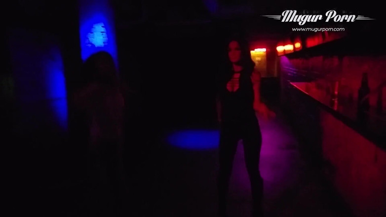 Mugur's World: Party session med av Gina Gerson, Samanta och MugurPorn
