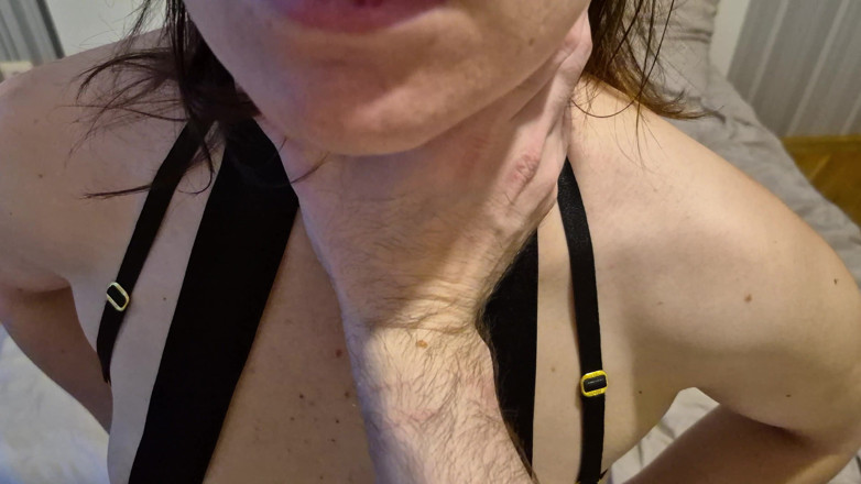 Lady Anna: Esposa infiel real con preñada pulsante