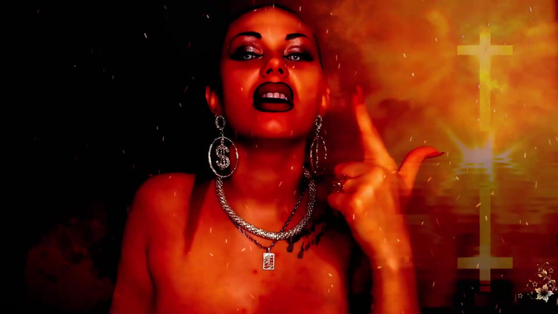 Goddess Misha Goldy: Büyüleyici anti-dinsel asmr! Ruhunu ve vücudunu şeytana ver!