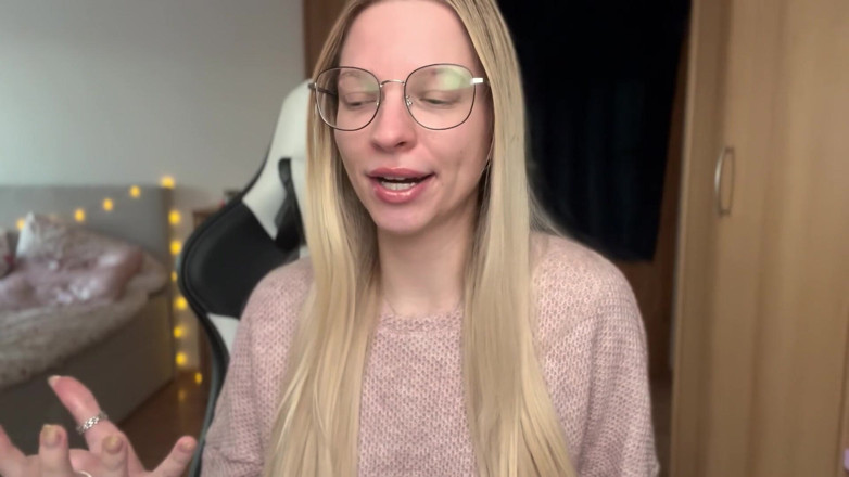 Goddess_Bella_Rae: Sono solo io o