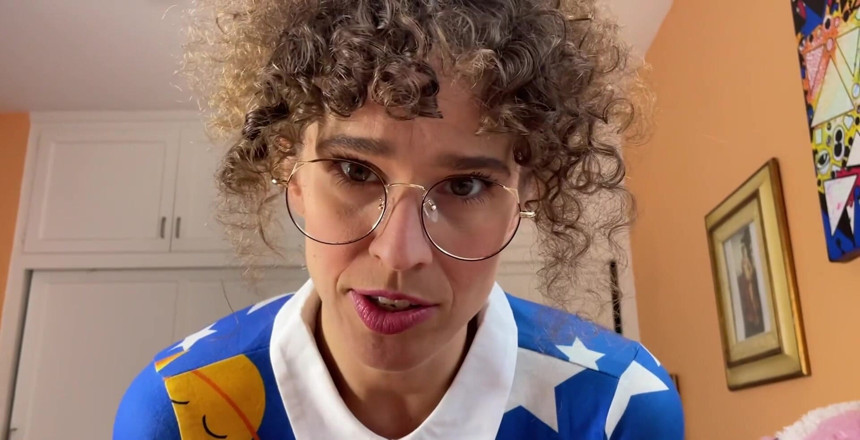 VibeWithMommy: ¡La Sra. Jizzle madrastra ayuda a su dulce hijo a...