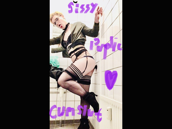Sissy Cindy Slut: Sissy Publiczna toaleta Dildo