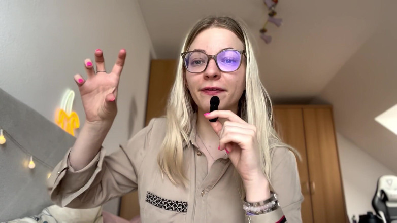 Goddess_Bella_Rae: Я вироджую чоловіків? Femdom
