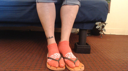 Abby Anna: Dưa hấu đỏ flipflops vớ mắt cá chân màu đỏ