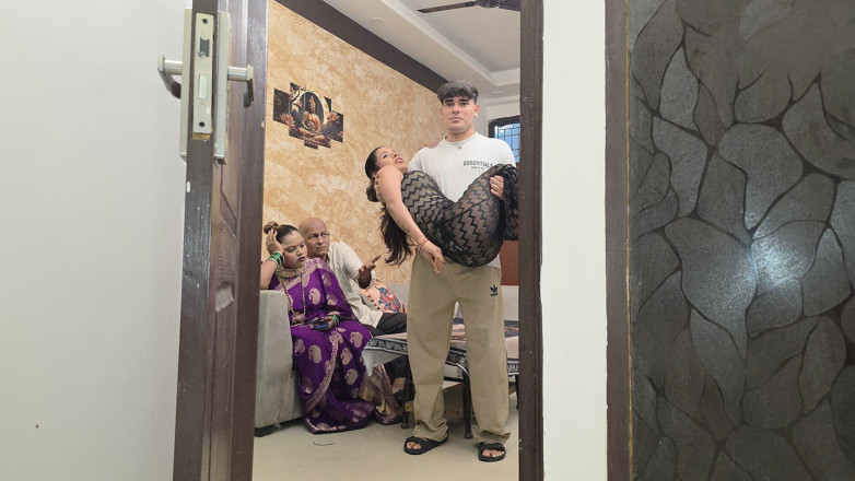 SexmasterHub: Індійська дезі зраджує дружиною