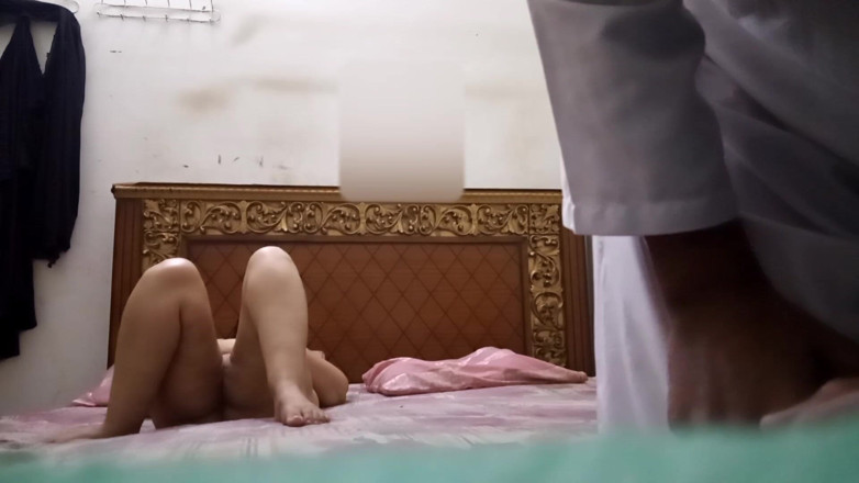 Khani: Une belle-mère couche avec son beau-fils, le sexe secret de...