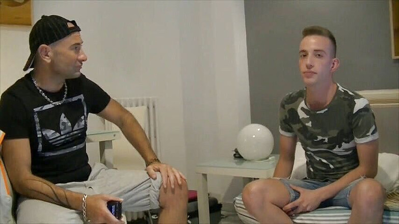 Gaybareback: lavli tvink ki ibrahim dvara bina kandom chudaee aur choot...