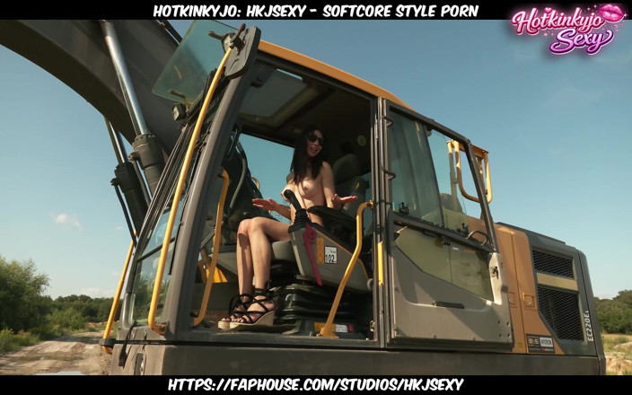 HOTKINKYJO: HKJSEXY - Softcore style porn: Tarian bugil hotkinkyjo di excavator