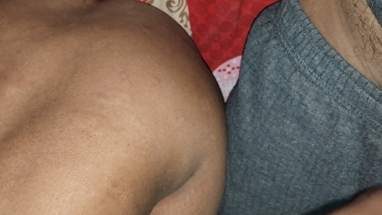 Chandan Singh: La cognata ha preso il mio pene nella sua figa...