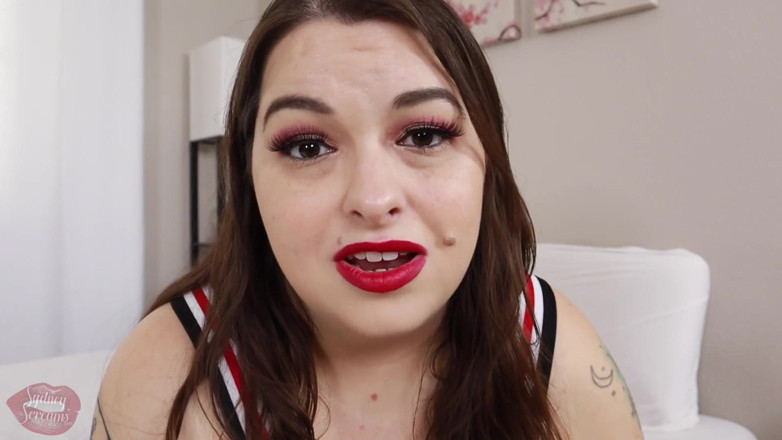 Sydney Screams: Cheerleader testa prende la tua verginità