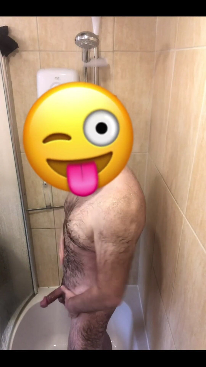 Djdavexxx: अधिक गीला फर और मेरे लंड को चारों ओर घुमाना