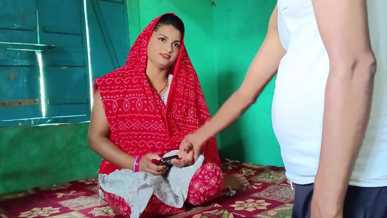 Riyagueen: Desi Sister-in-law Had Sex in Her Room