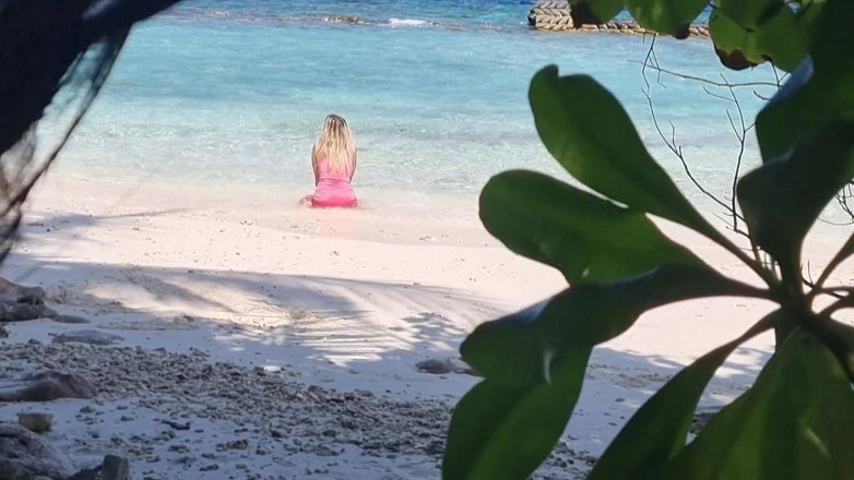 TheloveStory: Sexe sur la plage - voyeur nudiste amateur
