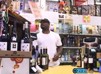 Zizi Vids: Geile stiefmutter liebt ihre schwarze freundin