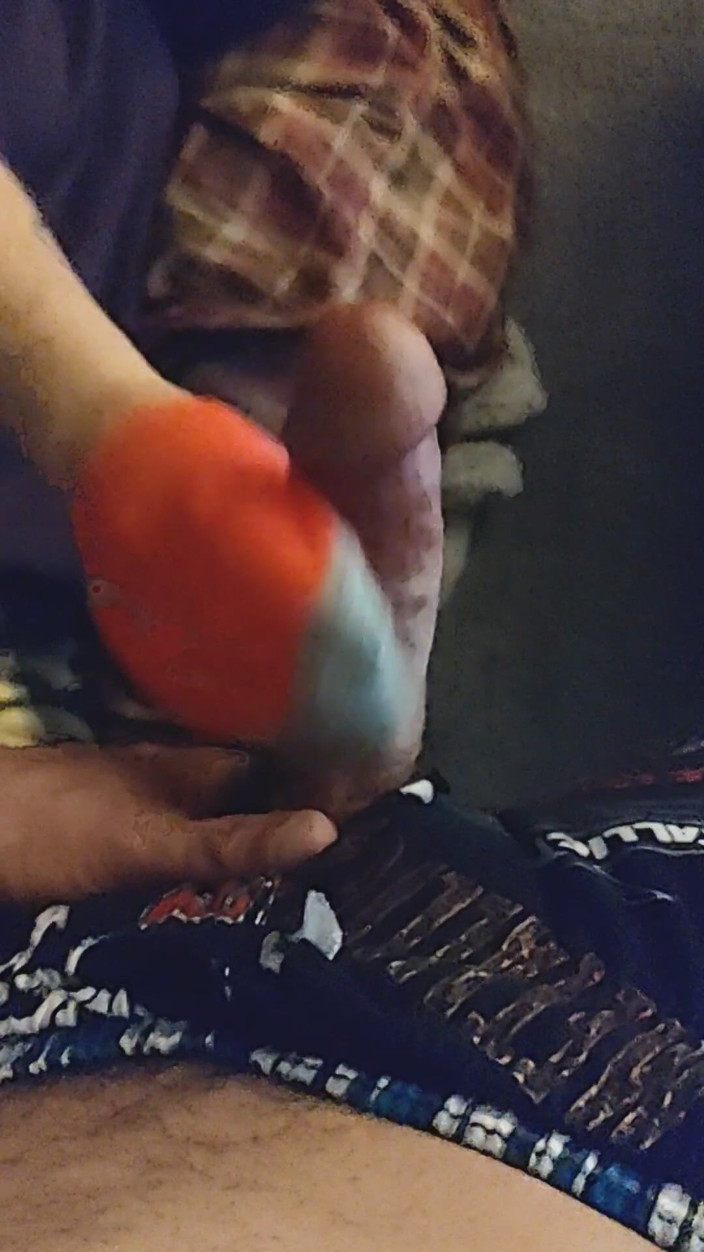 SocksAddict69: atynt seksi takhne ka land chudaee aur land haindajob