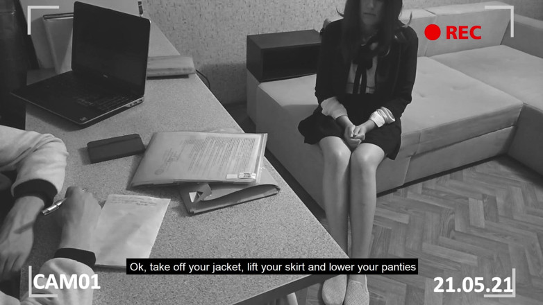 SweetAndFlow: Der regisseur versohlt eine freche studentin