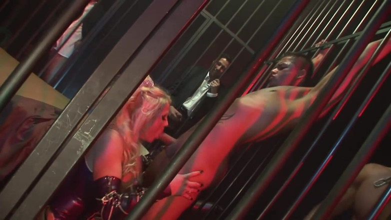 Fetish Desire: Sexe dans la cage