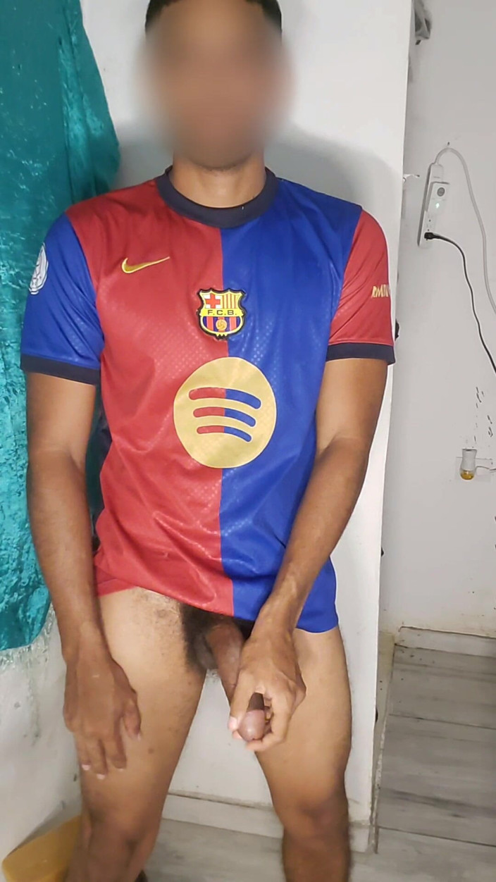 Charlieburrito: Lelaki Panas melancap