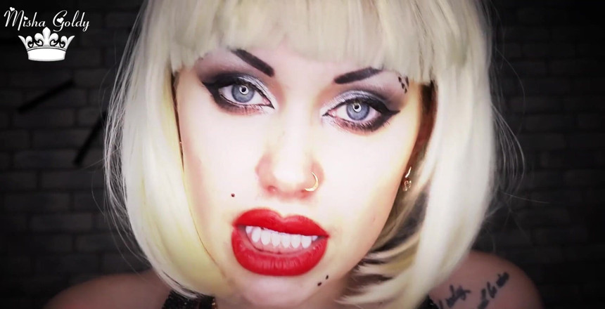 Goddess Misha Goldy: Virgină singuratică pentru totdeauna!