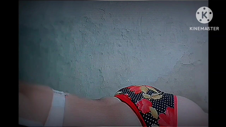 TricolorMusic3: セクシーで美しい義理の姉妹が夫のためにヌード動画を撮り、それがオンラインでリークされました