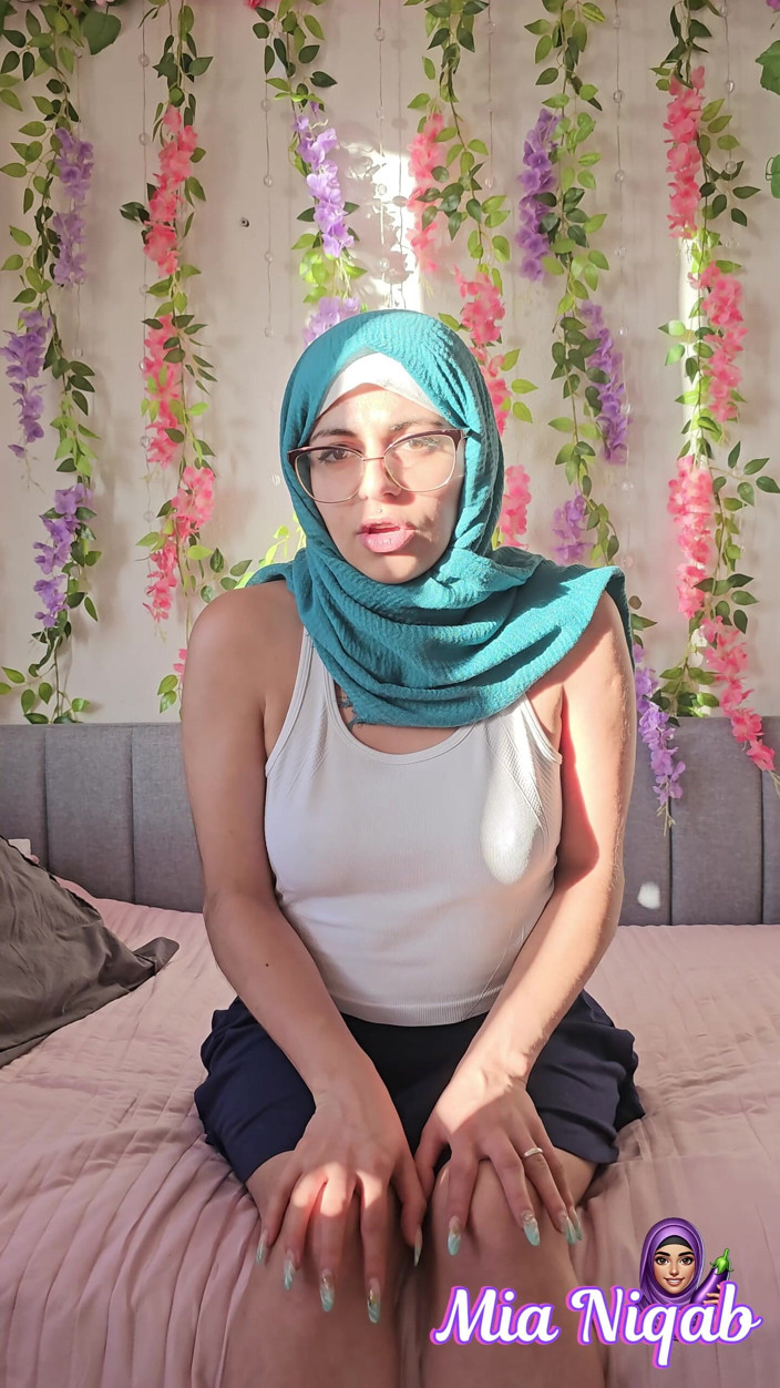 Mia Niqab: 99. Riding Your Dick Brandon Mia Niqab
