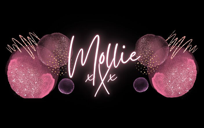 MolliexXx: 展示我的阴户一些爱