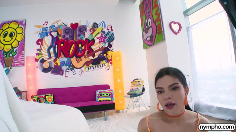 Nympho: Mencuba Barangan Sadie