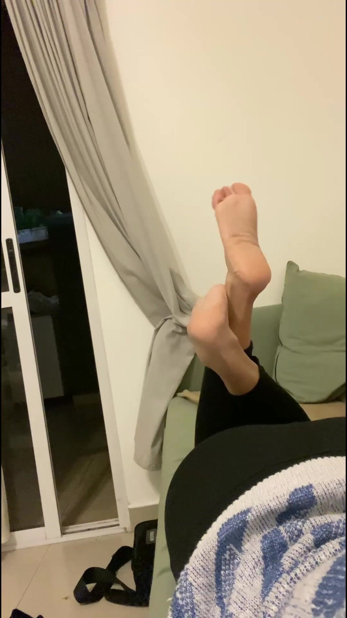Lynn Scream: Mis Pies Como Más Te Gusta Verlos