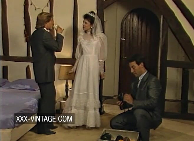 XXX-Vintage: Sexo no casamento sob a vigilância do fotógrafo