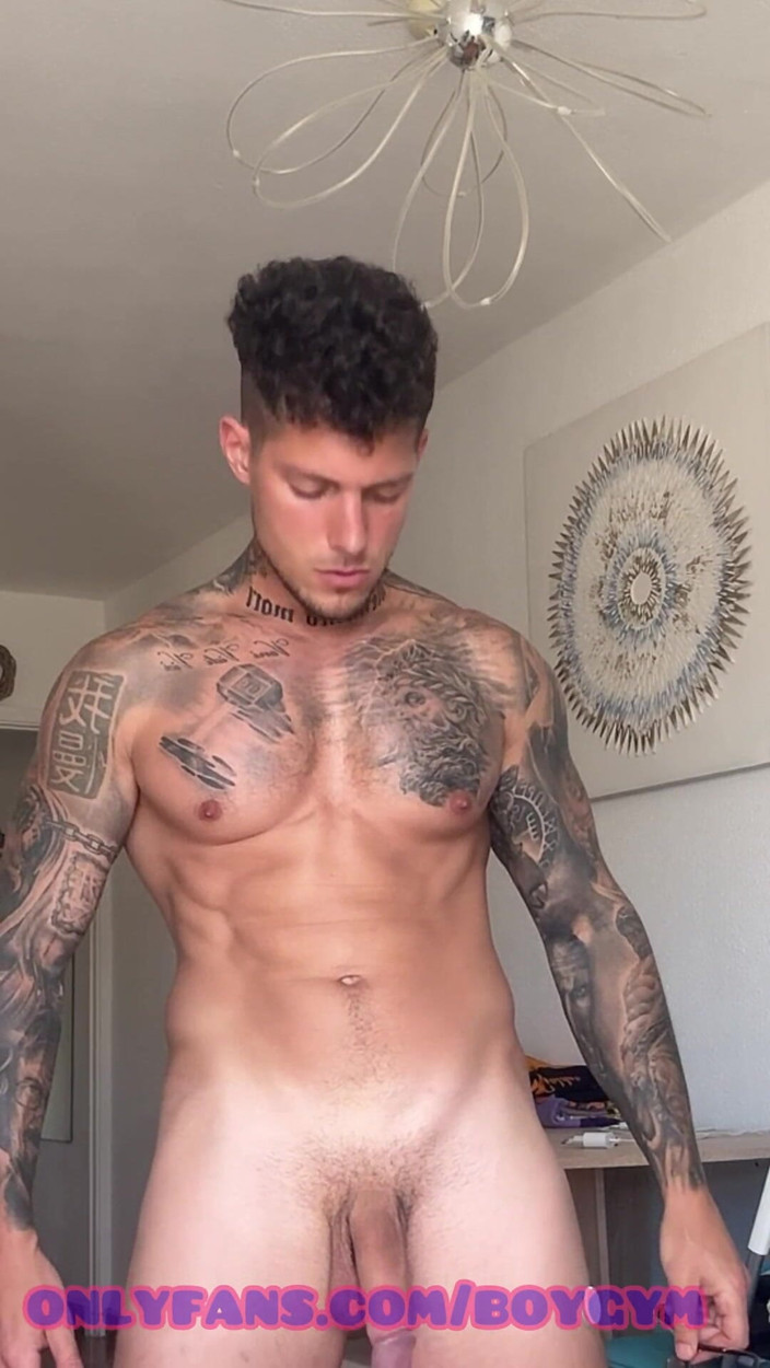 BoyGym: Tiktok hunk іспанський м'язистий чувак з товстим членом