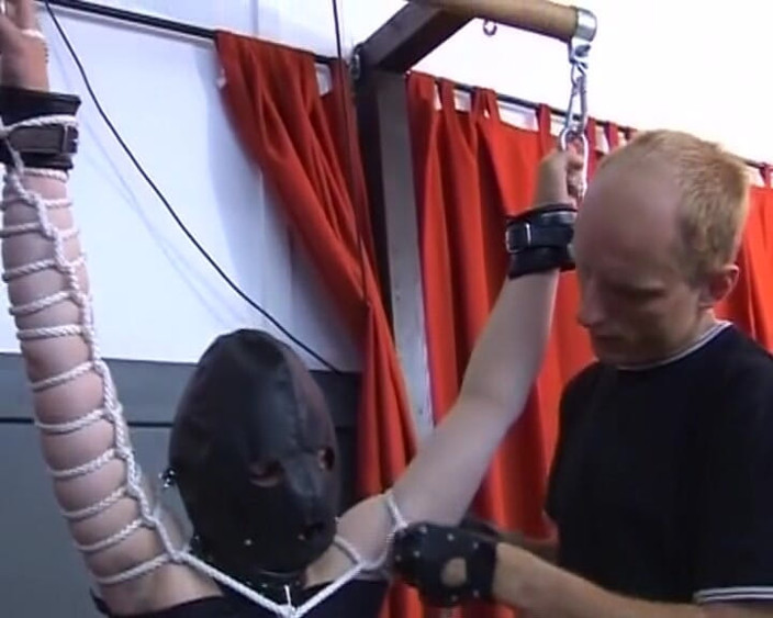 Deutsche Madchen: Suspended German Bitch Sucks Dick After BDSM Action