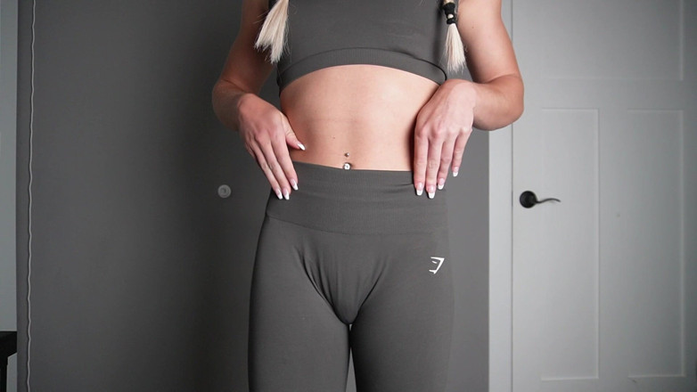 Keeks3005: Cameltoe-ku bikin kamu crot