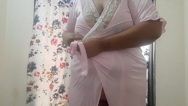 Notty_samaiya: Bhabhi indienne coquine
