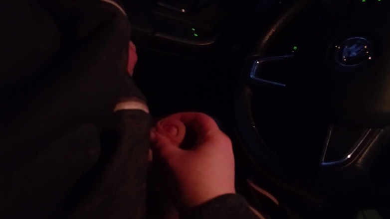 Jonas1996: Handjob Nach Der Arbeit