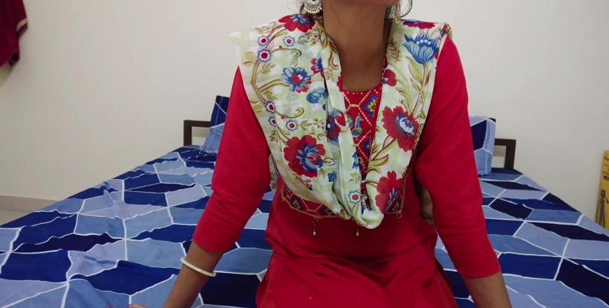Saarabhabhi6: Hintçe seks hikayesi rol oyunu - saara orta yaşlı seksi kadın üvey...