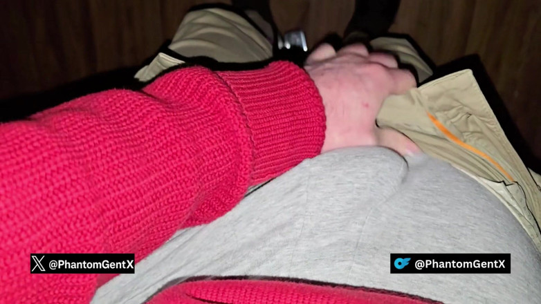 PhantomGentX: Německý Nevlastní otec Po práci v kožených botách začíná nadržené...