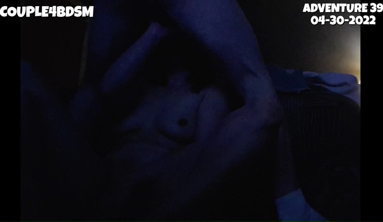 Couple4bdsm: Aventure 39 - une femme mariée taille une pipe