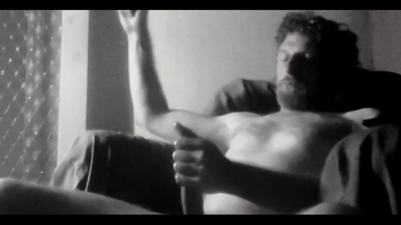 Kane Santiago: Masturbándome mi gran polla
