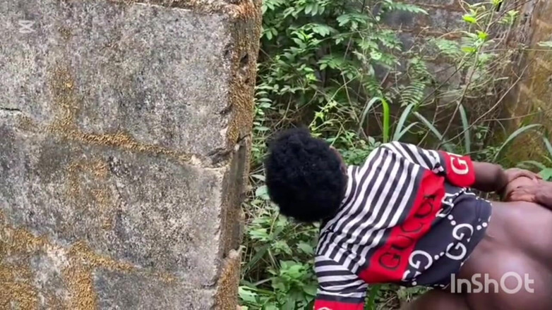 Chief_daddyy: Veja como eu fodi esse garoto enquanto ia buscar água