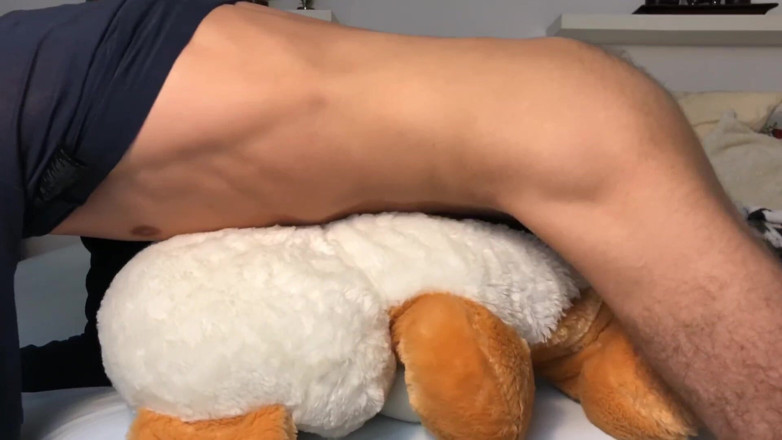 Candylove: Teddy orgasme pagi-pagi sambil ngomong jorok