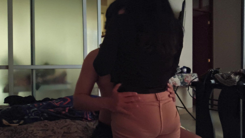 Moo DBOXXX: Ik heb de hele dag seks met mijn schoonmoeder