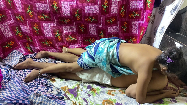 18 year old Indian: 18-річна аматорська романтична любов і дивовижний секс