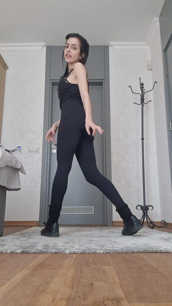 silicone_brunette: Poranna rutyna Gloriya