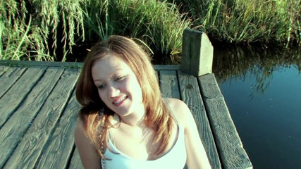 Alfacontent Babes: Con đĩ tuổi teen tóc vàng bú và đụ con cu to