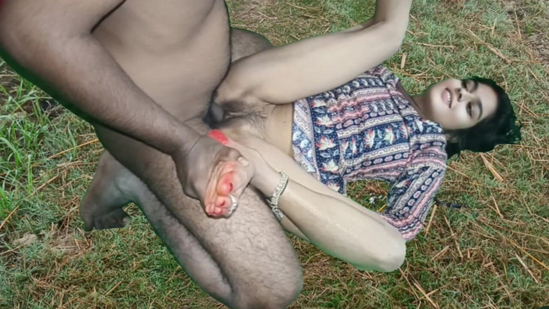 Sital: Indisk beautyfull muslimsk tjej sexvideo och het sexig indisk fru...