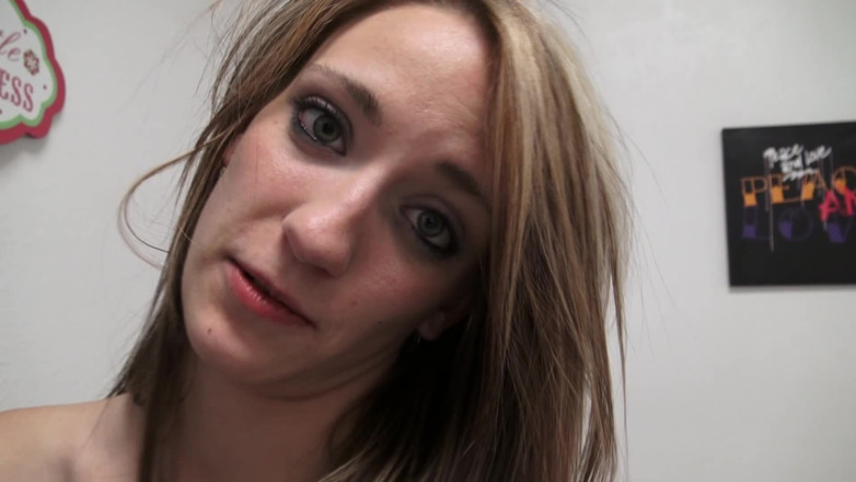 Fuzzy peach productions: Ręczna robota odwiedź W / Gisele Roxx 1080 Wmv