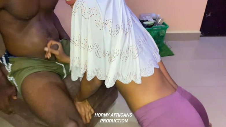 Horny Africans: Geile dekhengst rekte magere babe natte strakke kut uit