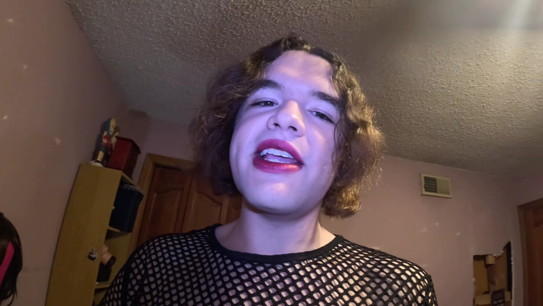 Miss Dimples: Gigante Deusa Femboy Tenderiza E Consome Você