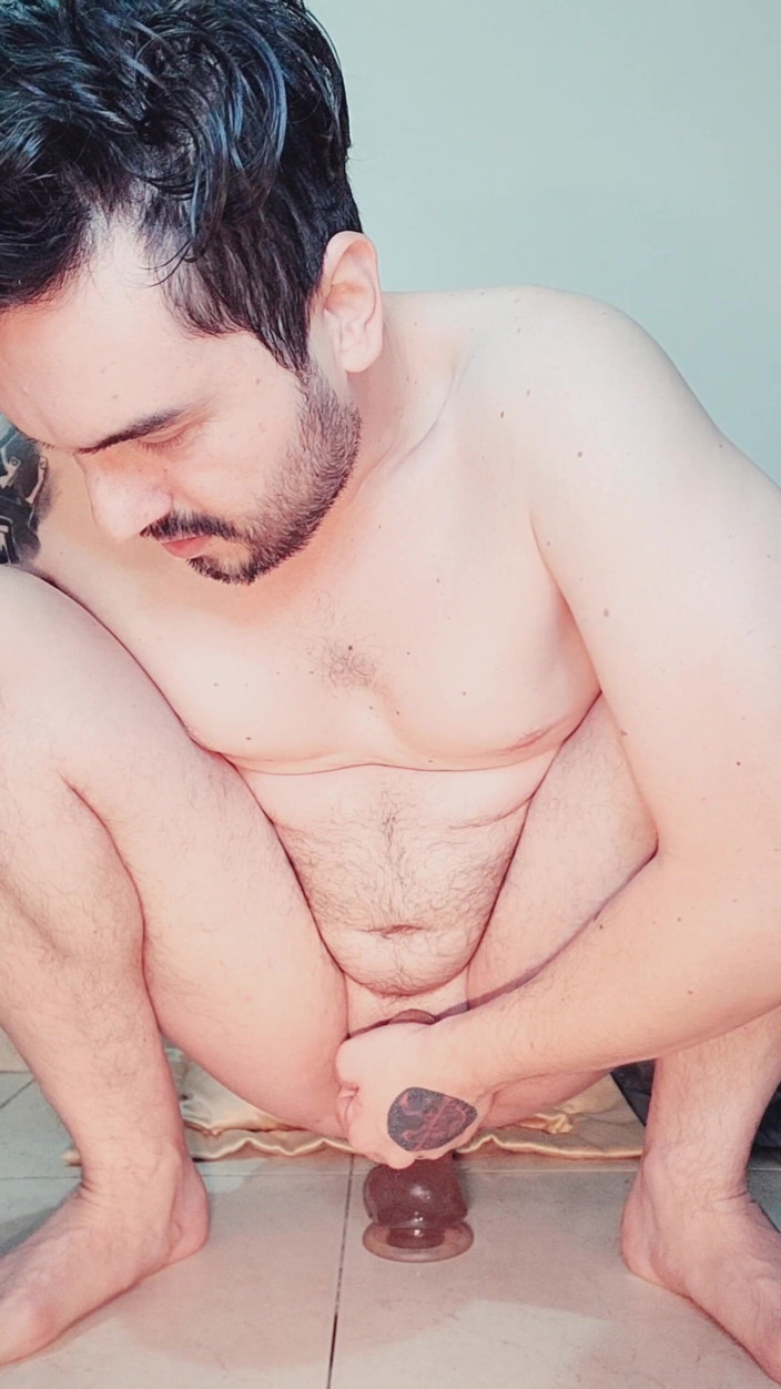 SlutClosetedfag: Webcam-show dildofick
